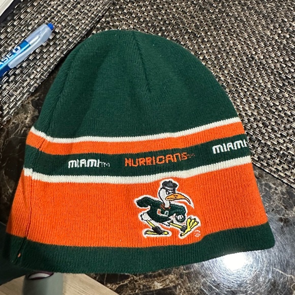 Vintage Miami  Florida Hurricanes patched   reversible jacket size L nwot - Picture 10 of 11